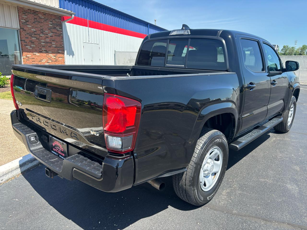 Toyota Tacoma 4WD SR Double Cab 5' Bed V6 AT (Natl) 2023