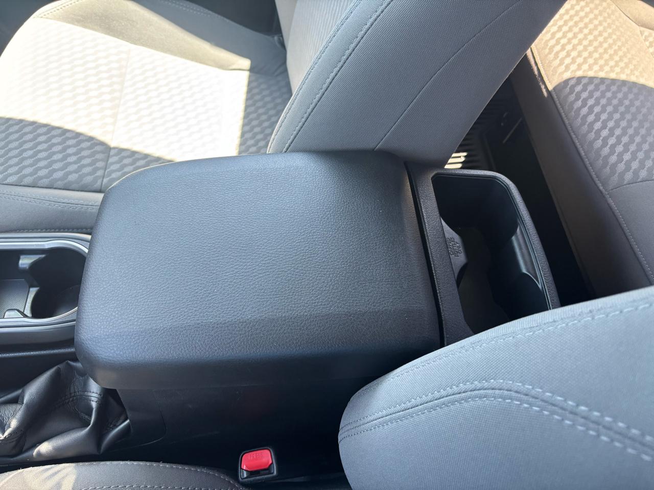 Toyota Tacoma 4WD SR Double Cab 5' Bed V6 AT (Natl) 2023