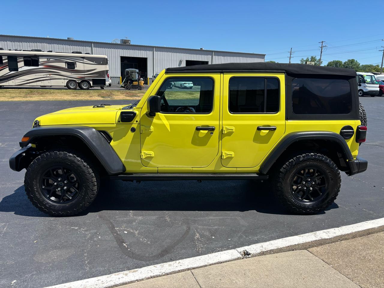 Jeep Wrangler 4xe Willys 4x4 2024