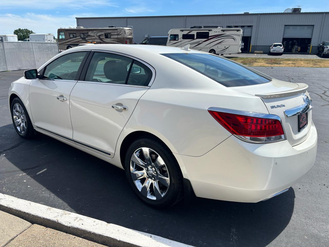 Buick LaCrosse 4dr Sdn Premium 2 FWD 2013