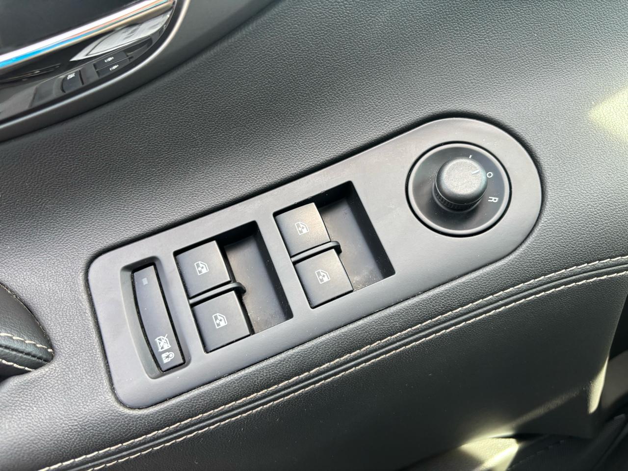 Buick LaCrosse 4dr Sdn Premium 2 FWD 2013