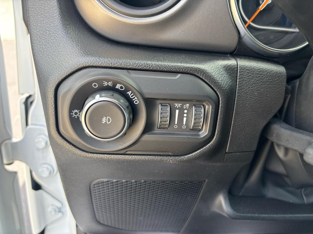 Jeep Wrangler Unlimited Willys 4x4 2022