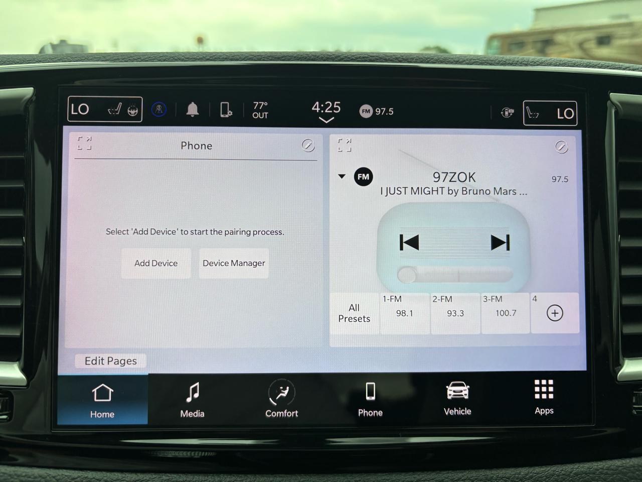 Chrysler Pacifica Touring L AWD 2023