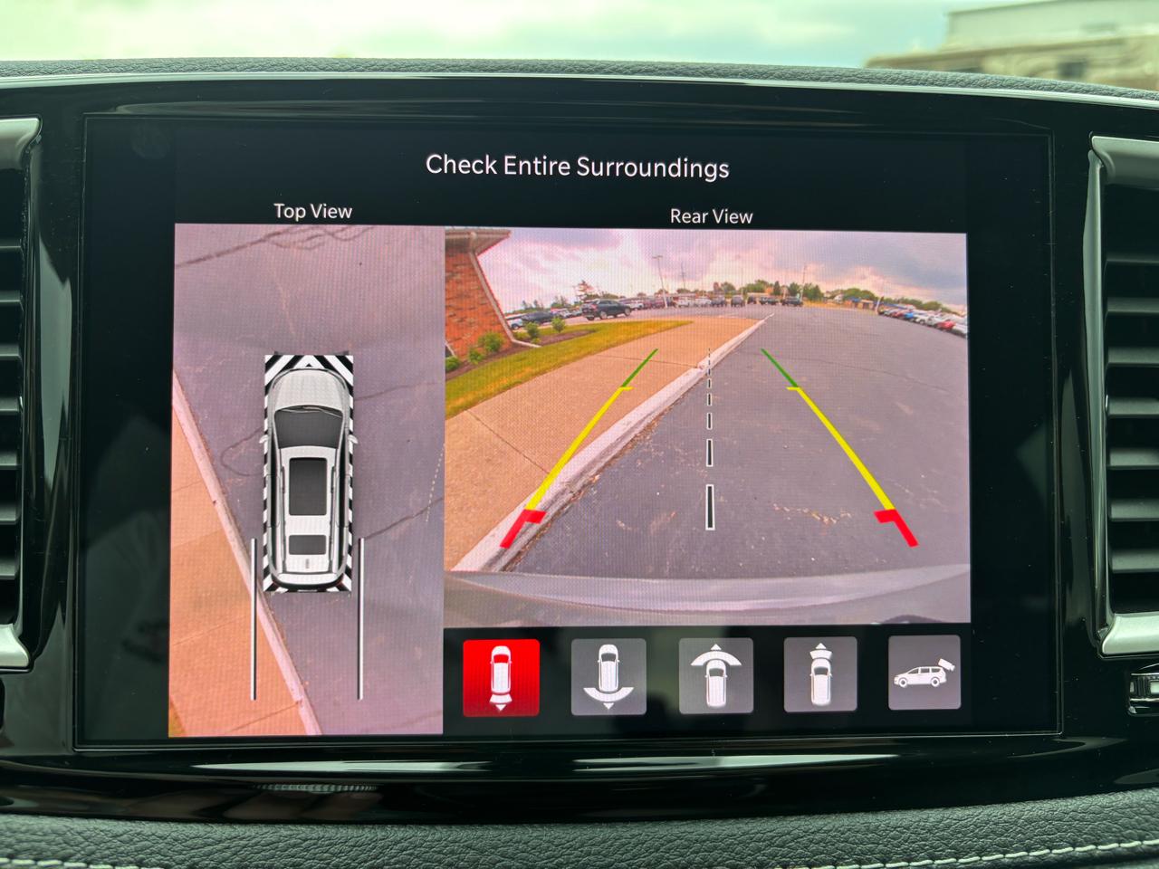 Chrysler Pacifica Touring L AWD 2023
