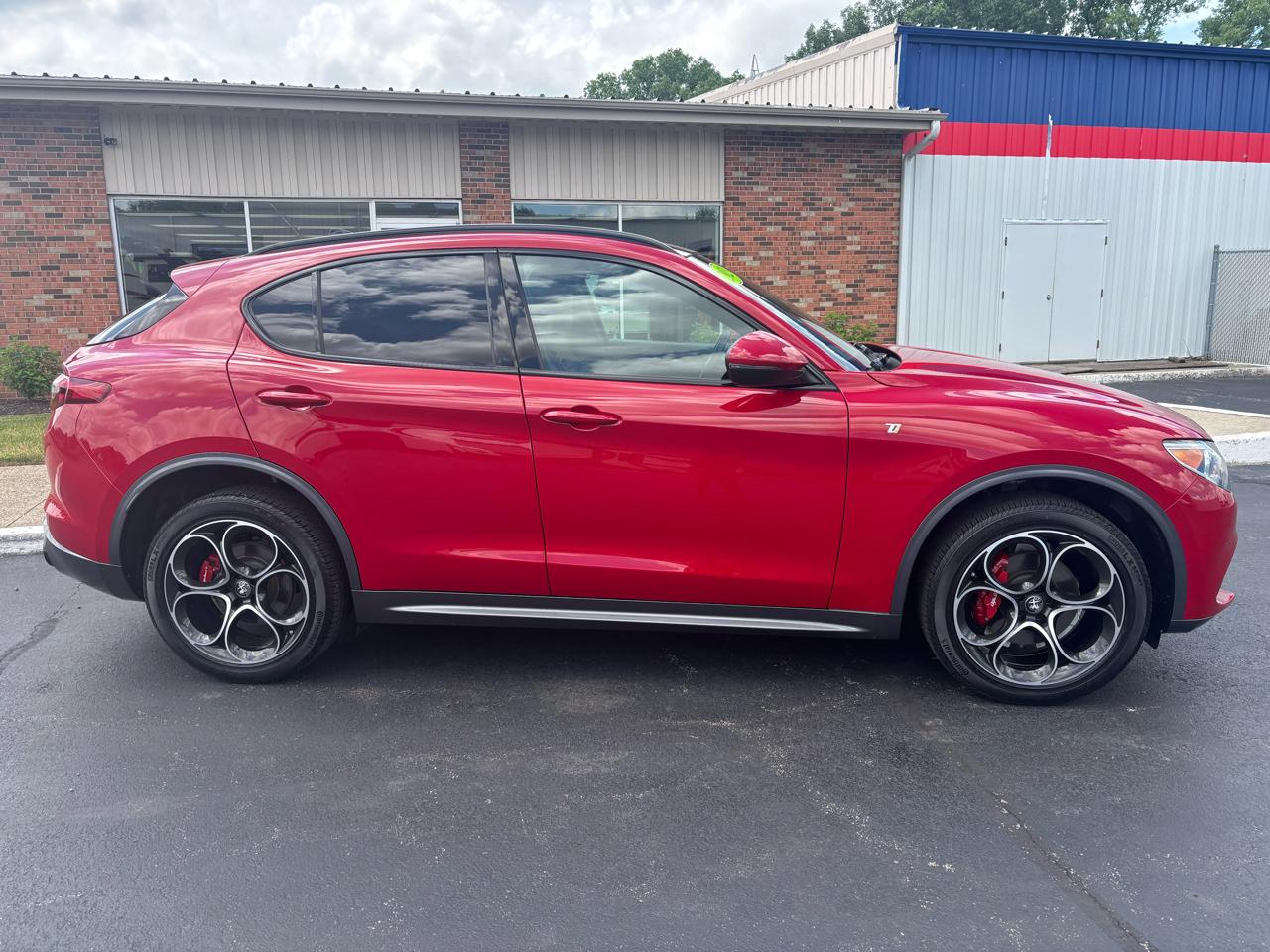 Alfa Romeo Stelvio Ti AWD 2023