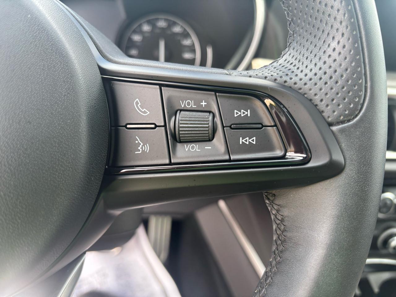 Alfa Romeo Stelvio Ti AWD 2023