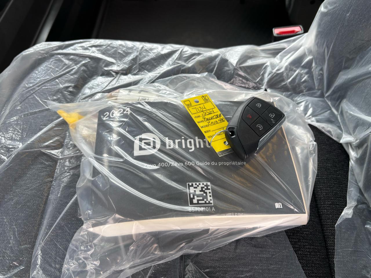 BrightDrop Zevo 400 eAWD 400 2024