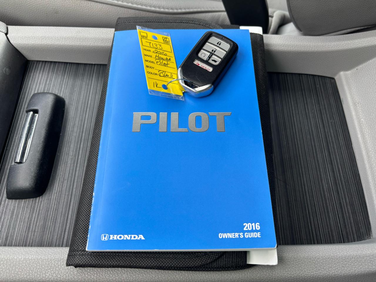 Honda Pilot AWD 4dr EX-L w/RES 2016