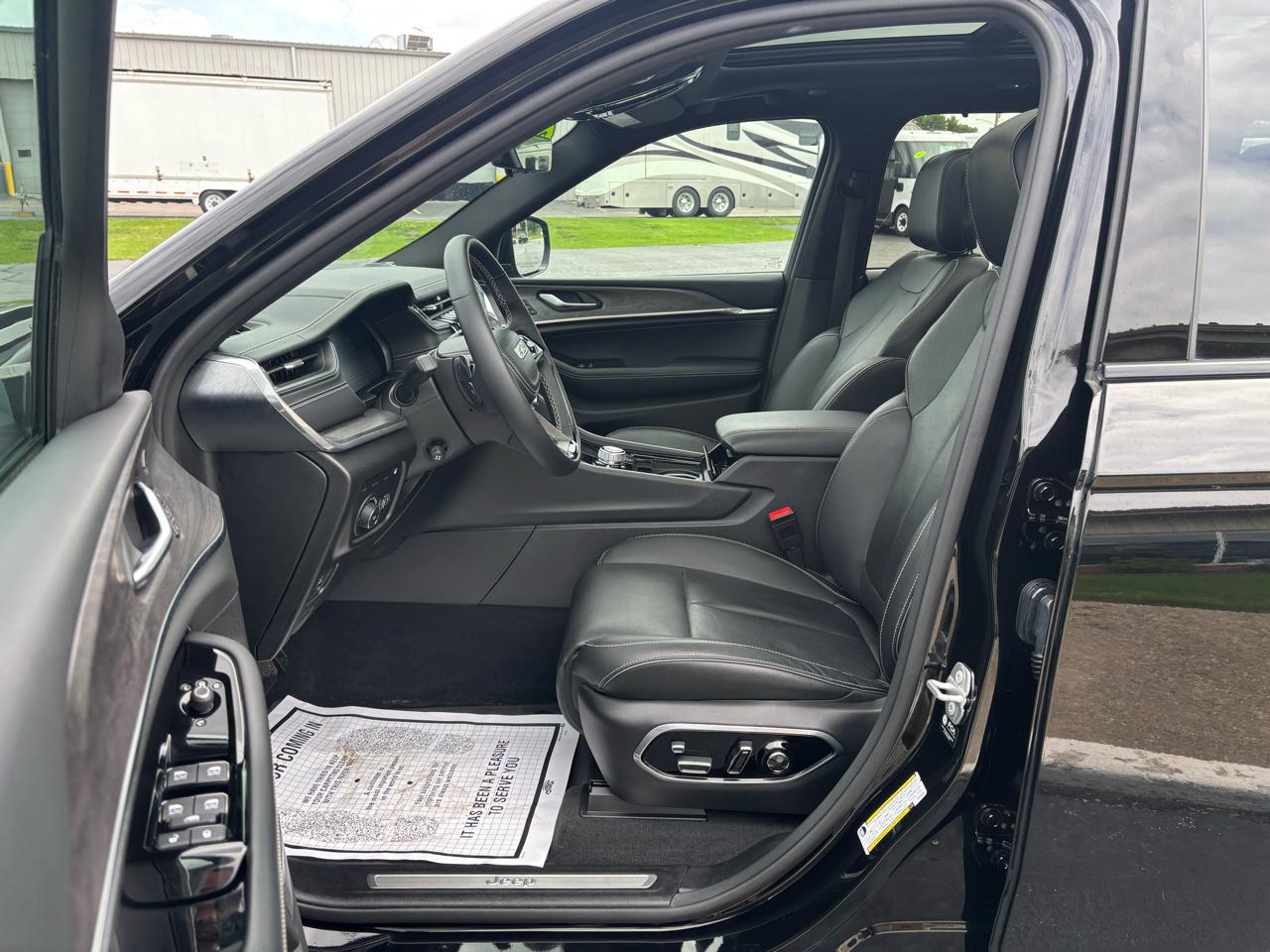 Jeep Grand Cherokee 4xe Overland 4x4 2023