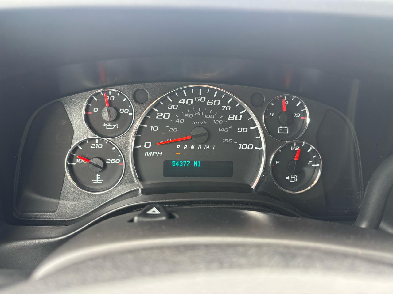 GMC Savana Cargo Van RWD 2500 135" 2020