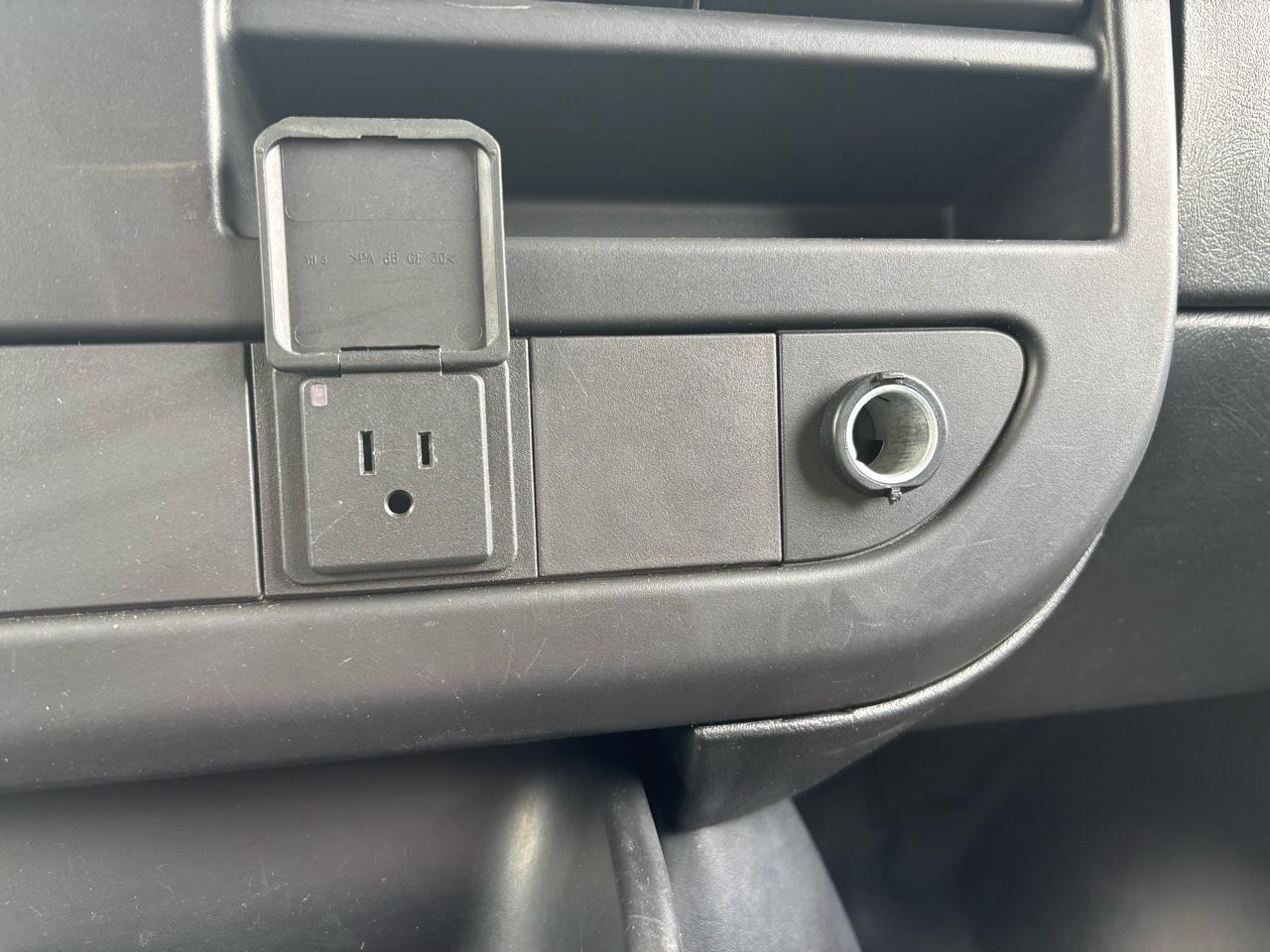 GMC Savana Cargo Van RWD 2500 135" 2020