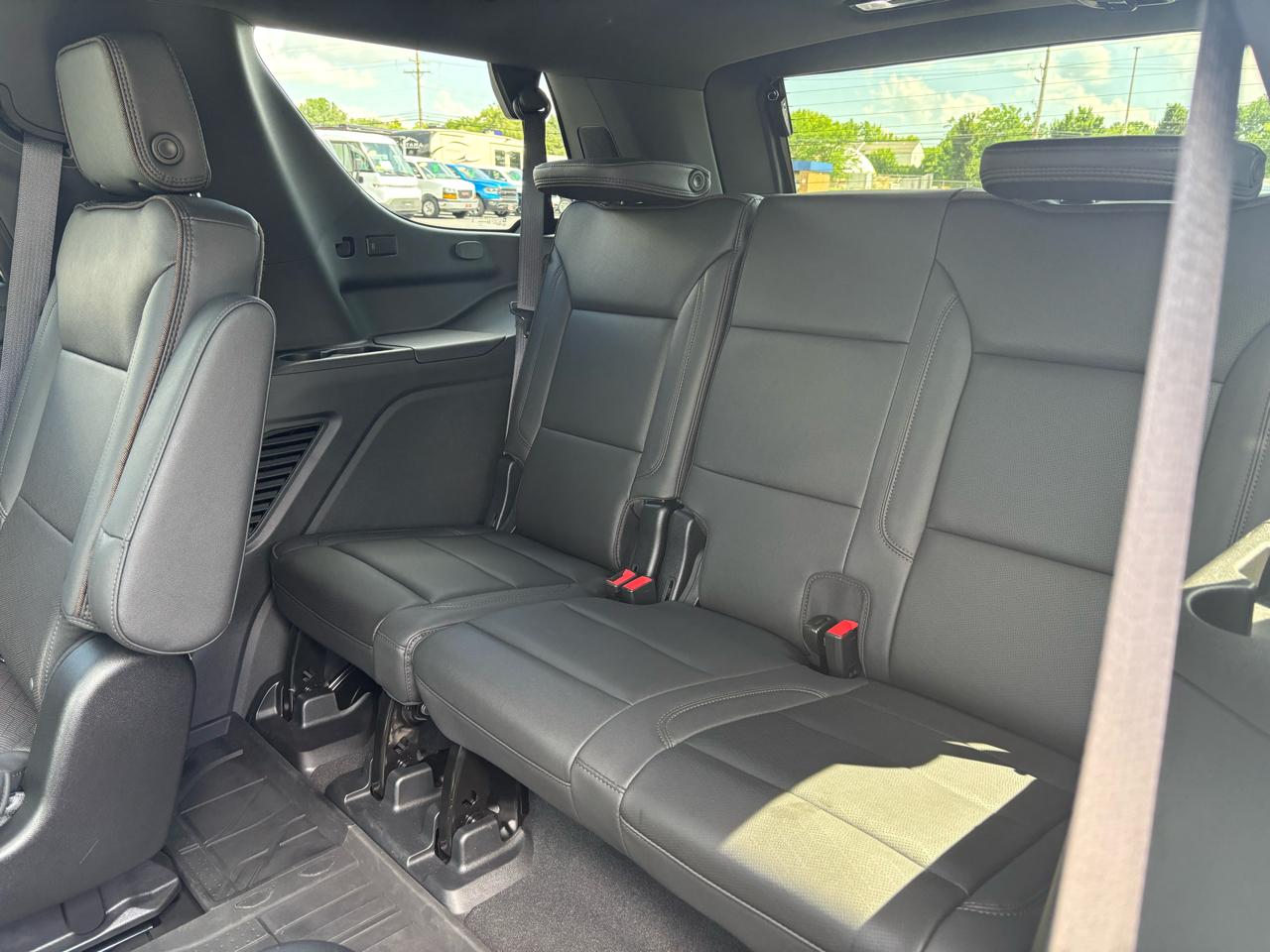 Chevrolet Tahoe 4WD 4dr High Country 2024