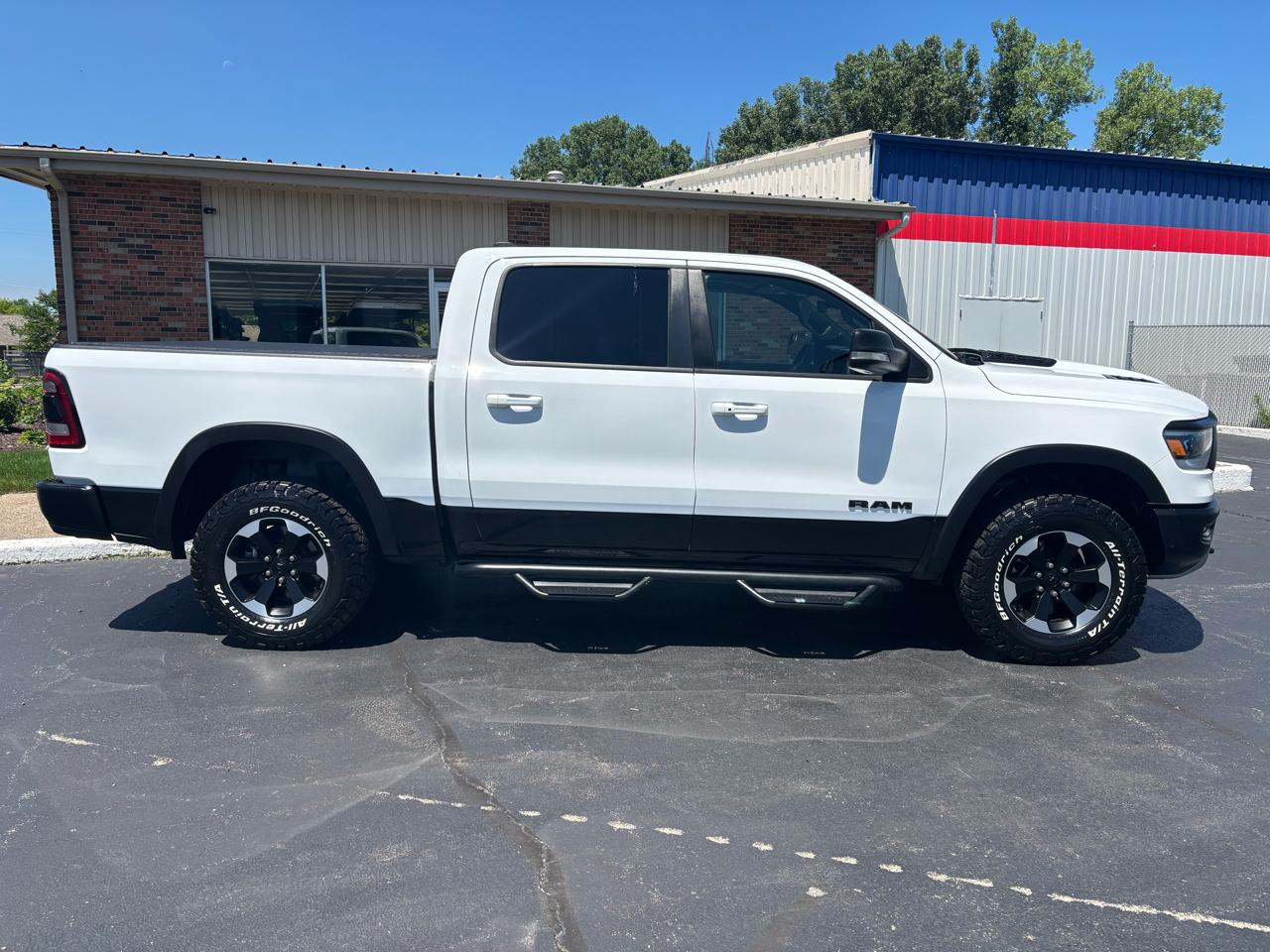 RAM 1500 Rebel 4x4 Crew Cab 5'7" Box 2022