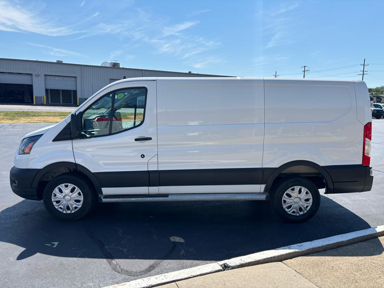 Ford Transit Cargo Van T-250 130" Low Rf 9070 GVWR RWD 2025