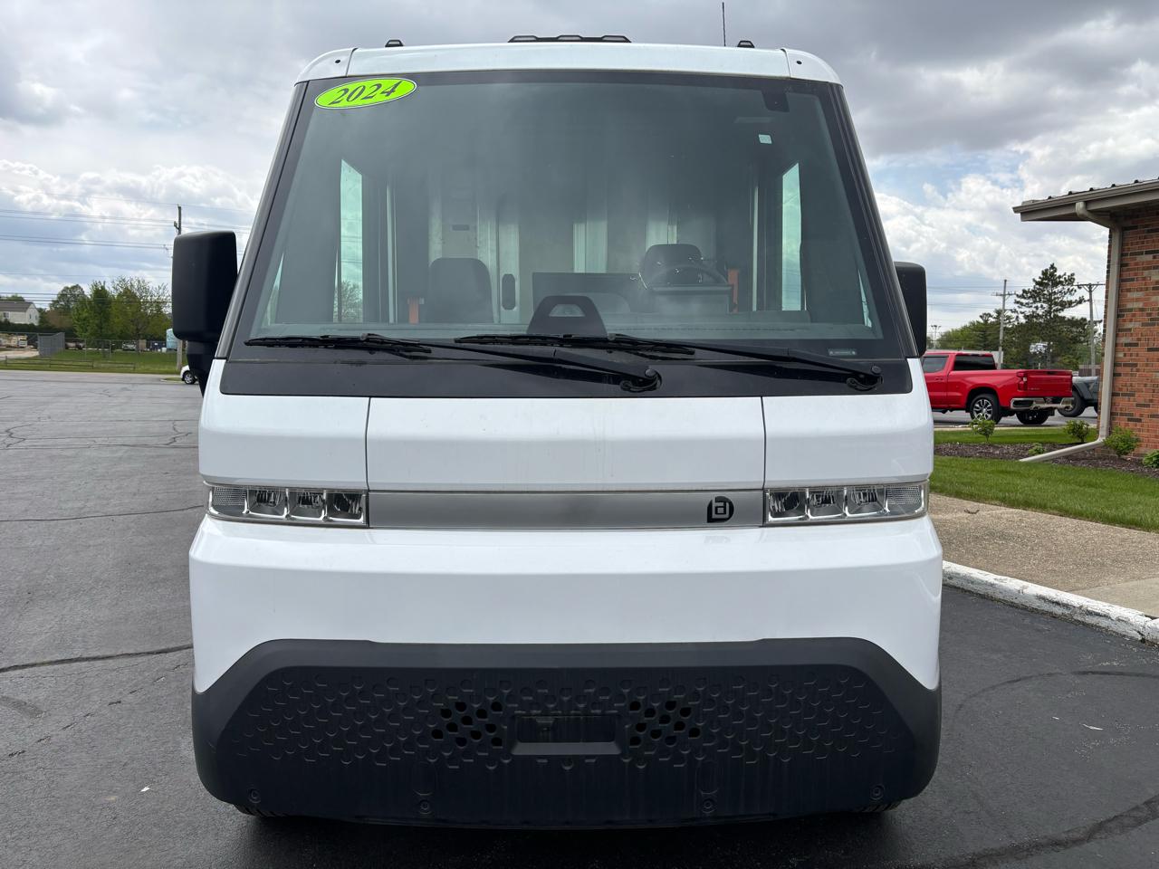 BrightDrop Zevo 600 eAWD 600 2024