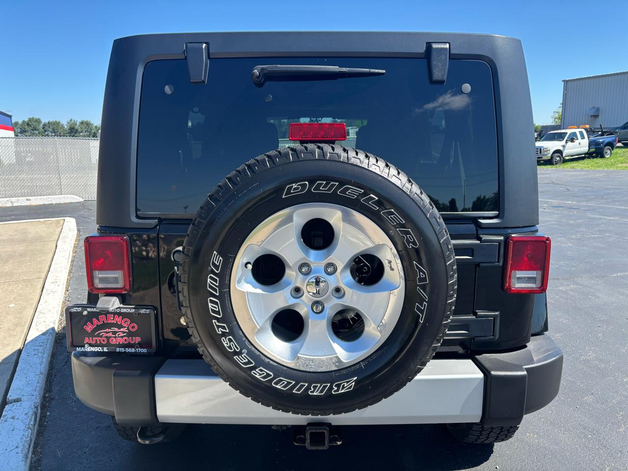 Jeep Wrangler Unlimited 4WD 4dr Sahara 2013
