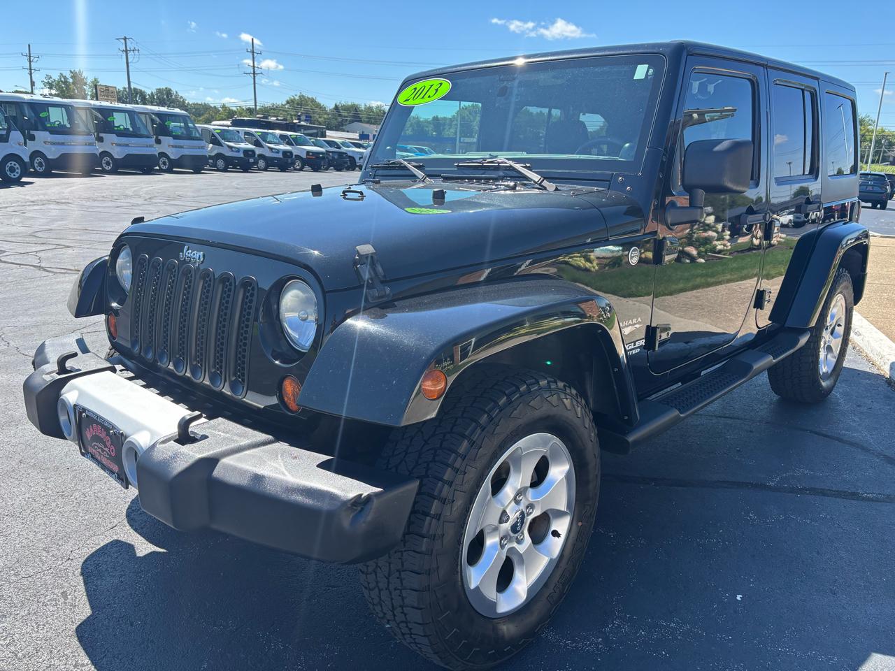 Jeep Wrangler Unlimited 4WD 4dr Sahara 2013