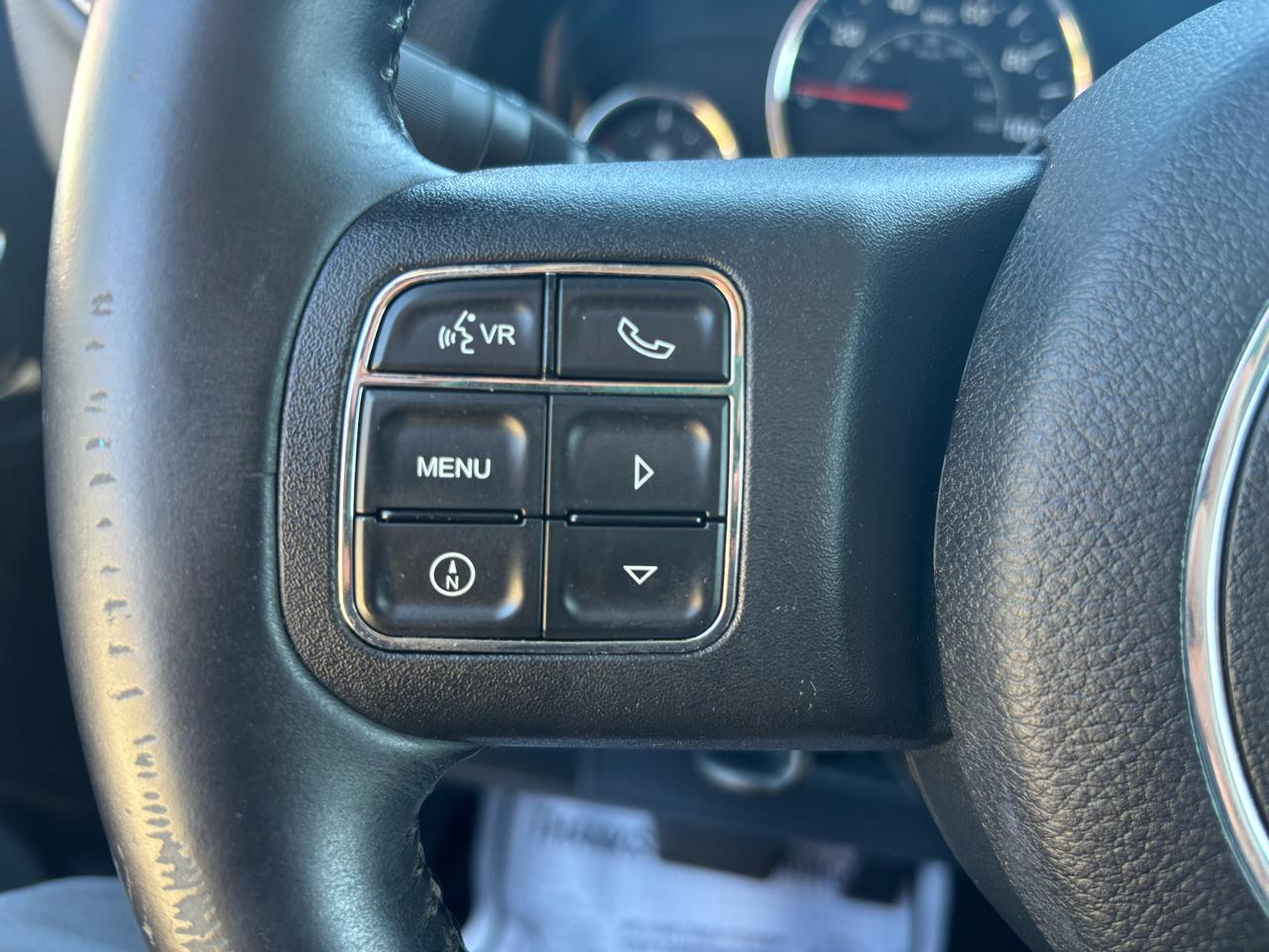 Jeep Wrangler Unlimited 4WD 4dr Sahara 2013