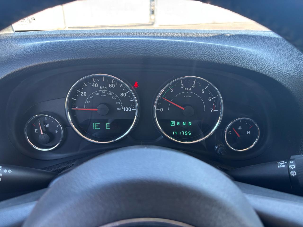 Jeep Wrangler Unlimited 4WD 4dr Sahara 2013