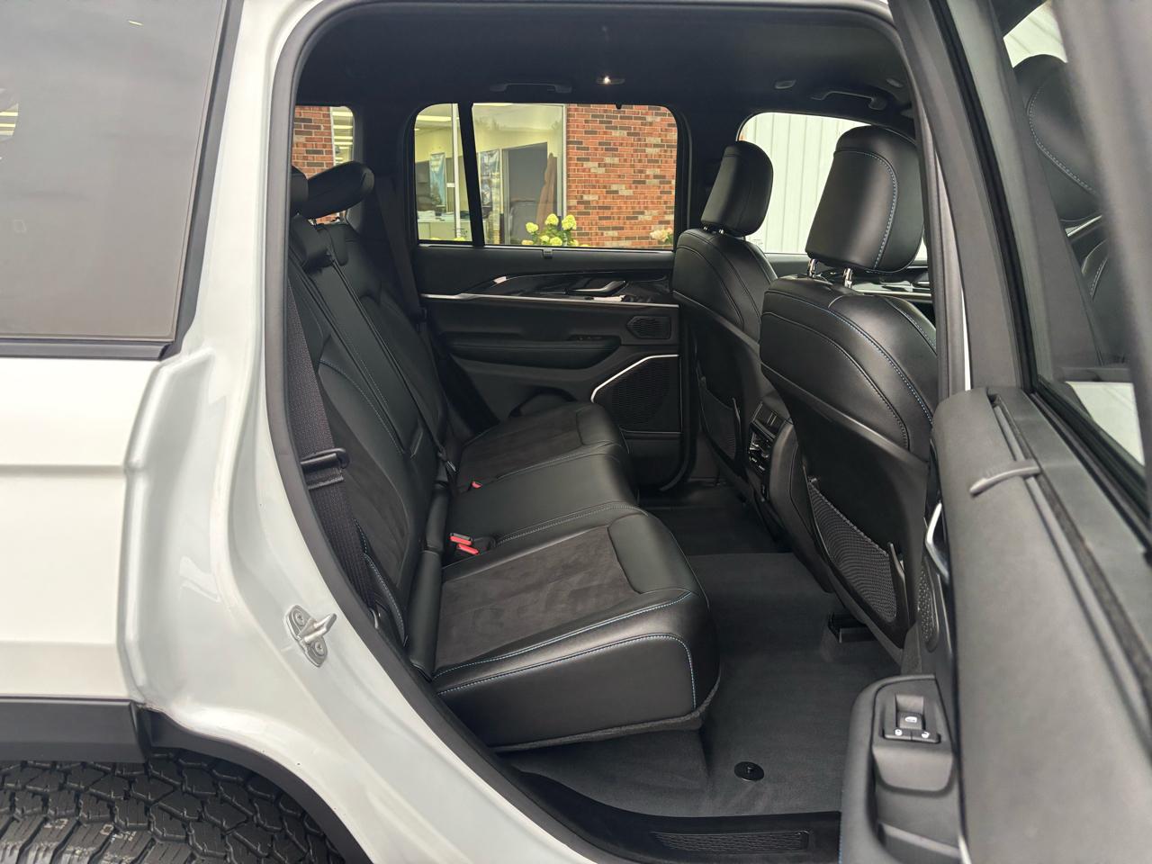 Jeep Grand Cherokee 4xe Trailhawk 4x4 2023
