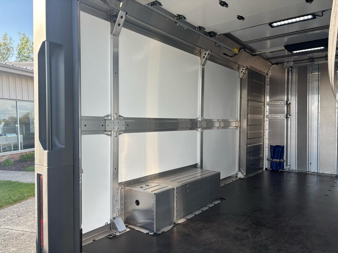 BrightDrop Zevo 600 eAWD 600 2024