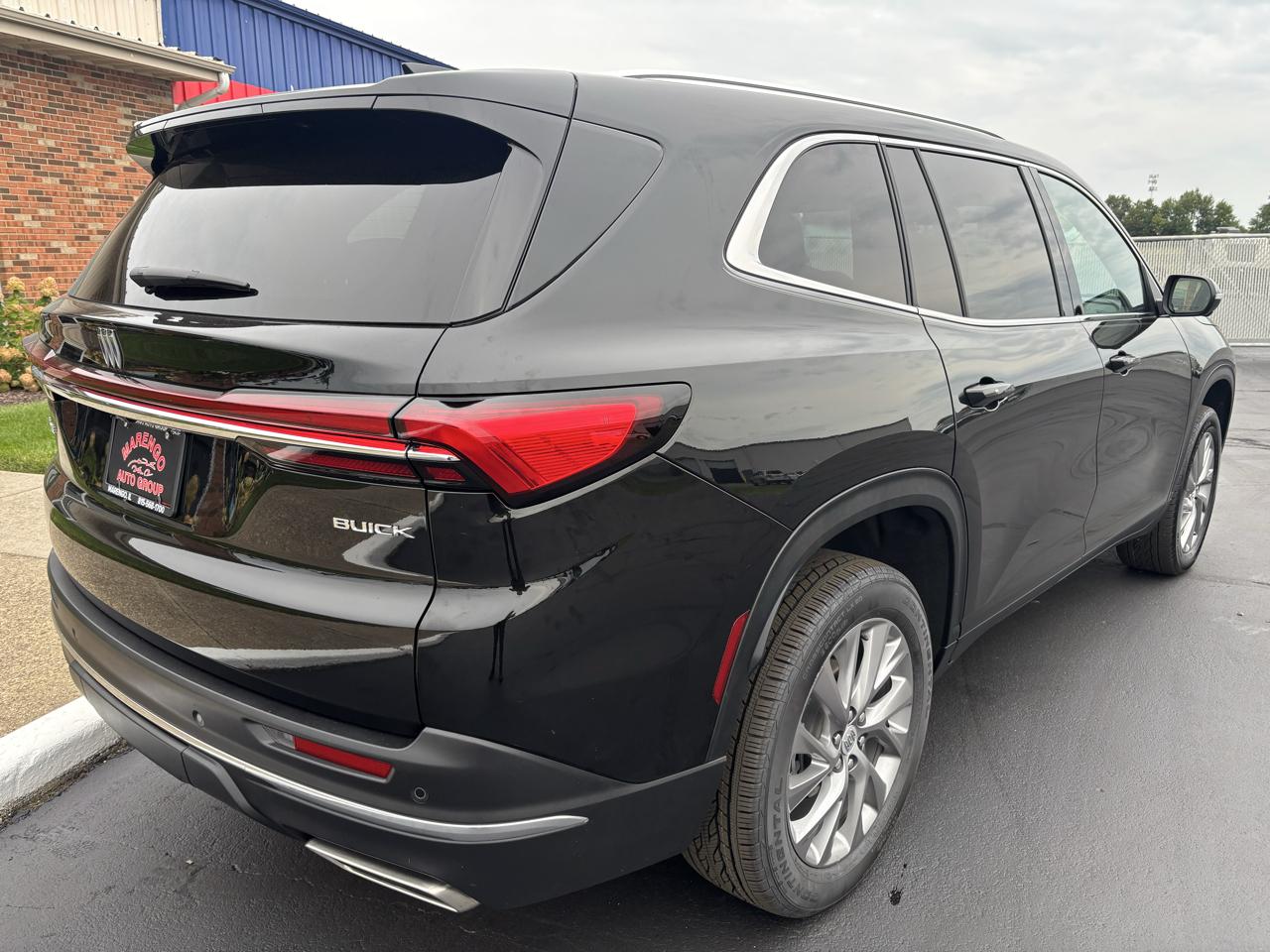 Buick Enclave 4dr Preferred 2025