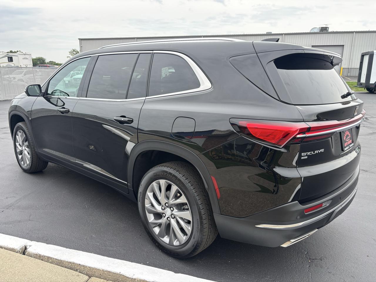 Buick Enclave 4dr Preferred 2025