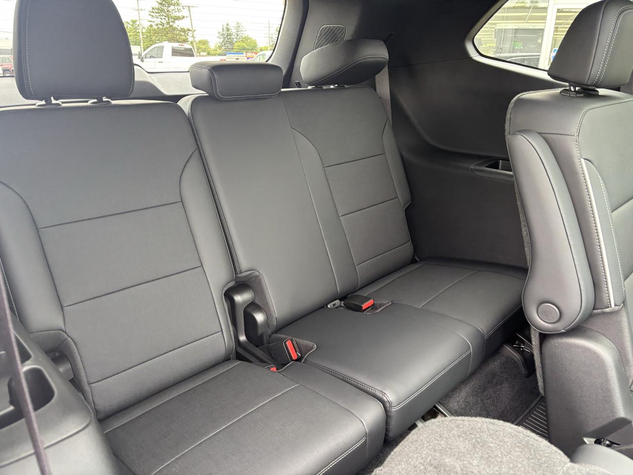 Buick Enclave 4dr Preferred 2025