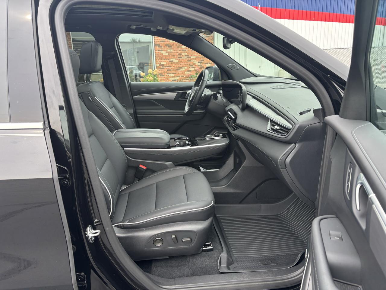 Buick Enclave 4dr Preferred 2025