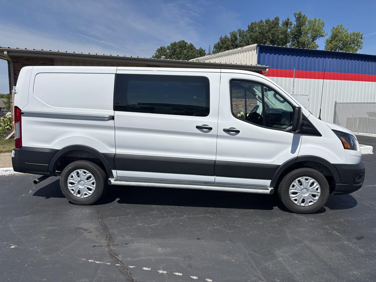 Ford Transit Cargo Van T-250 130" Low Rf 9070 GVWR RWD 2025
