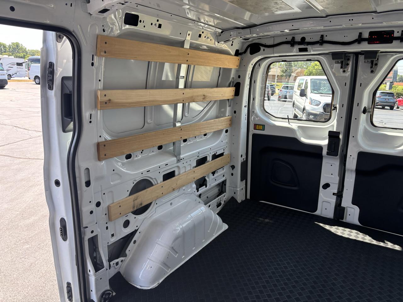 Ford Transit Cargo Van T-250 130" Low Rf 9070 GVWR RWD 2025