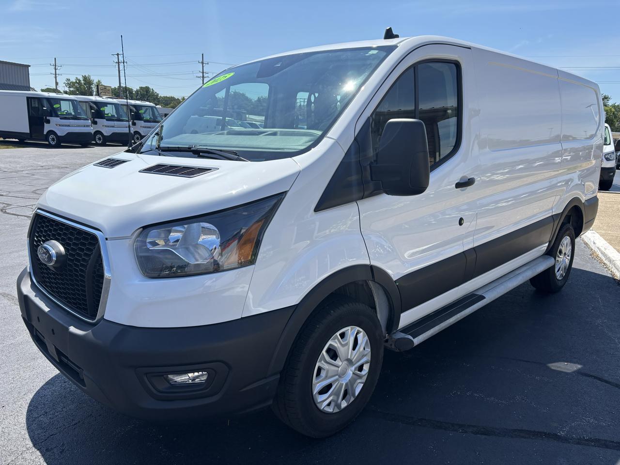 Ford Transit Cargo Van T-250 130" Low Rf 9070 GVWR RWD 2025