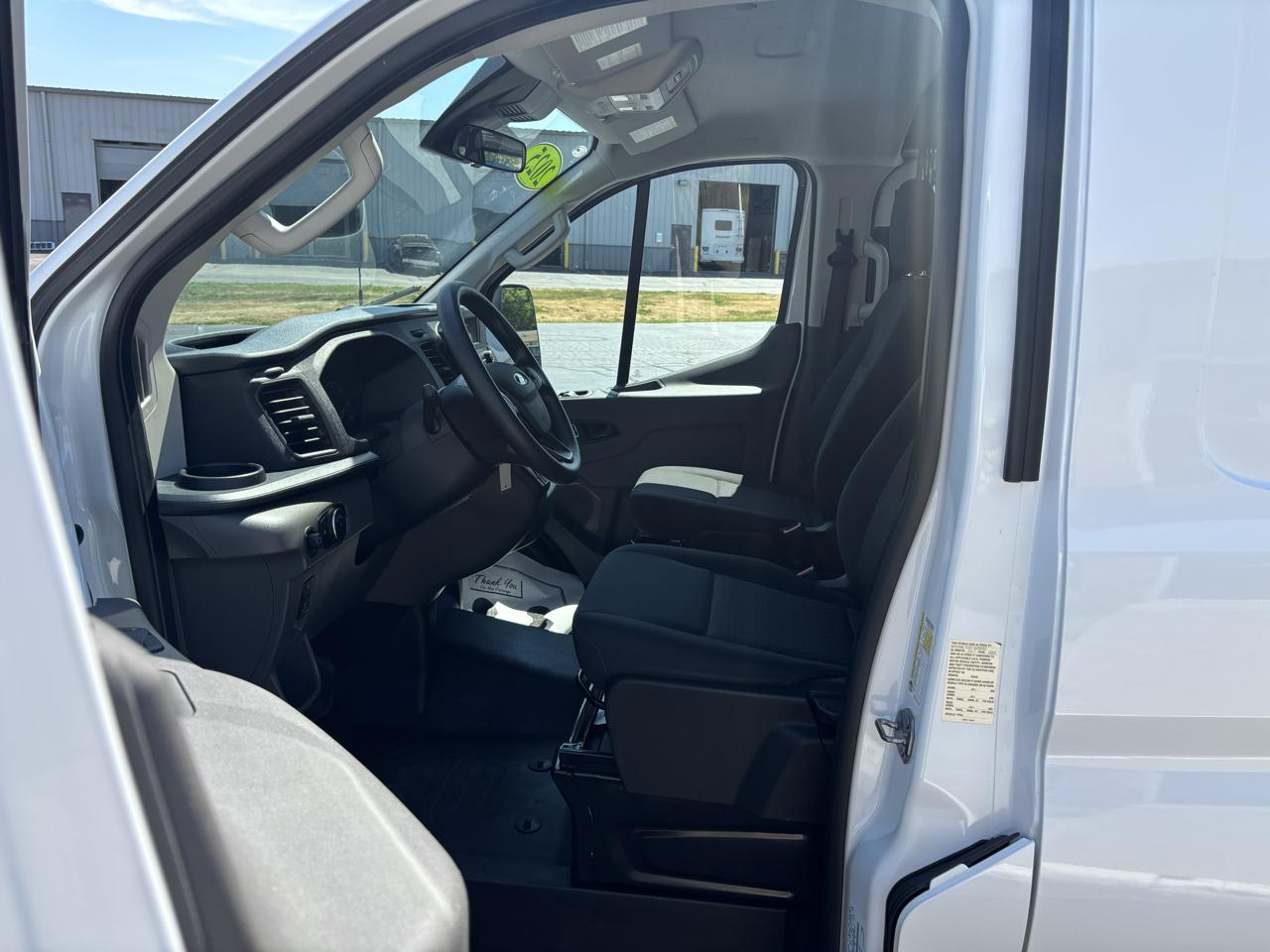 Ford Transit Cargo Van T-250 130" Low Rf 9070 GVWR RWD 2025