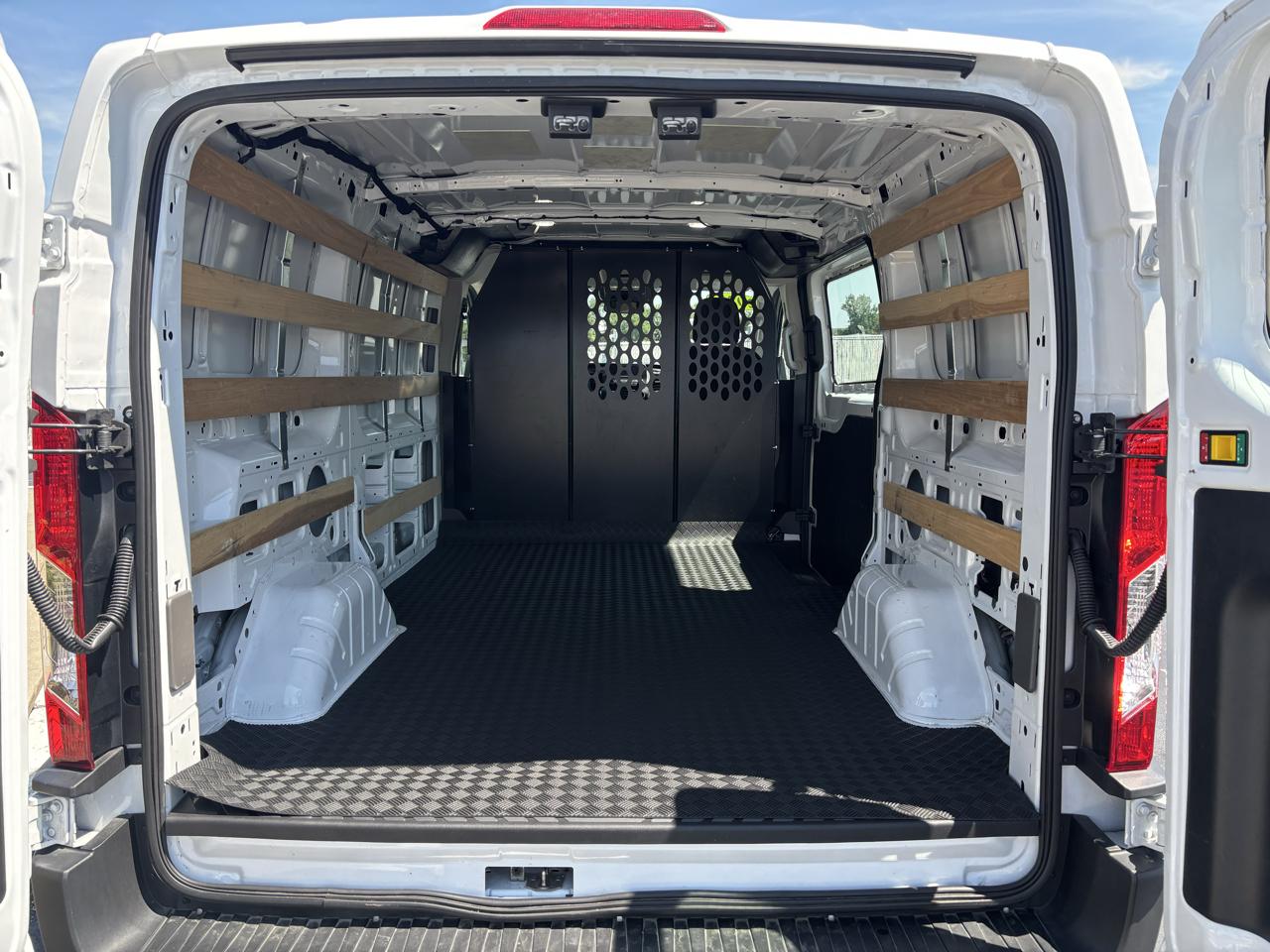 Ford Transit Cargo Van T-250 130" Low Rf 9070 GVWR RWD 2025