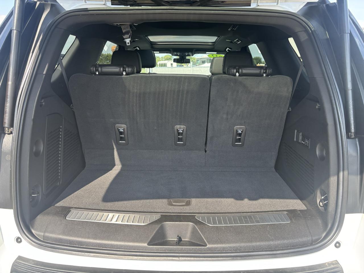 Chevrolet Tahoe 4WD 4dr Z71 2022