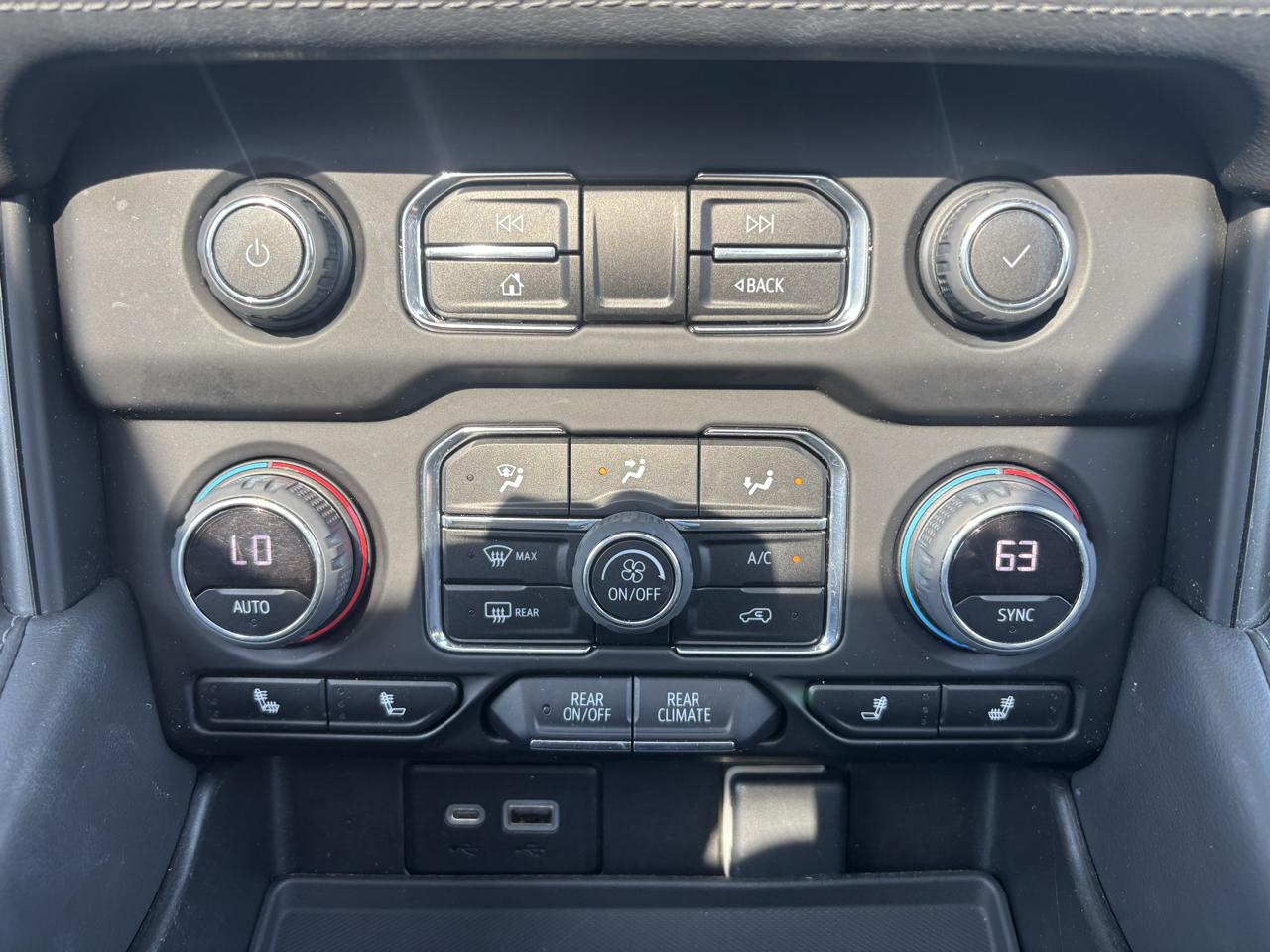 Chevrolet Tahoe 4WD 4dr Z71 2022