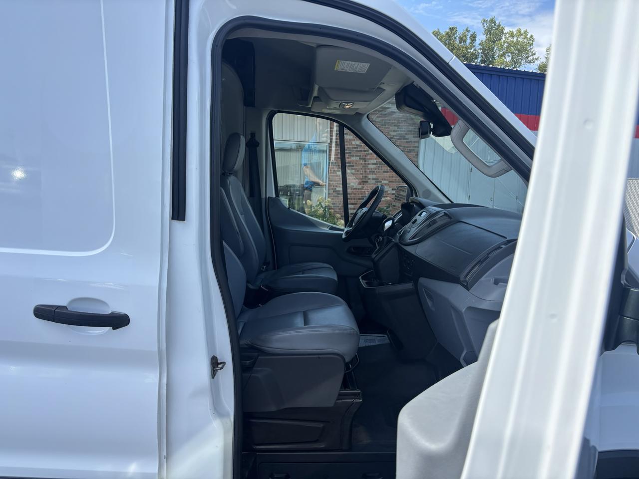 Ford Transit Cargo Van T-150 130" Med Rf 8600 GVWR Sliding RH Dr 2016