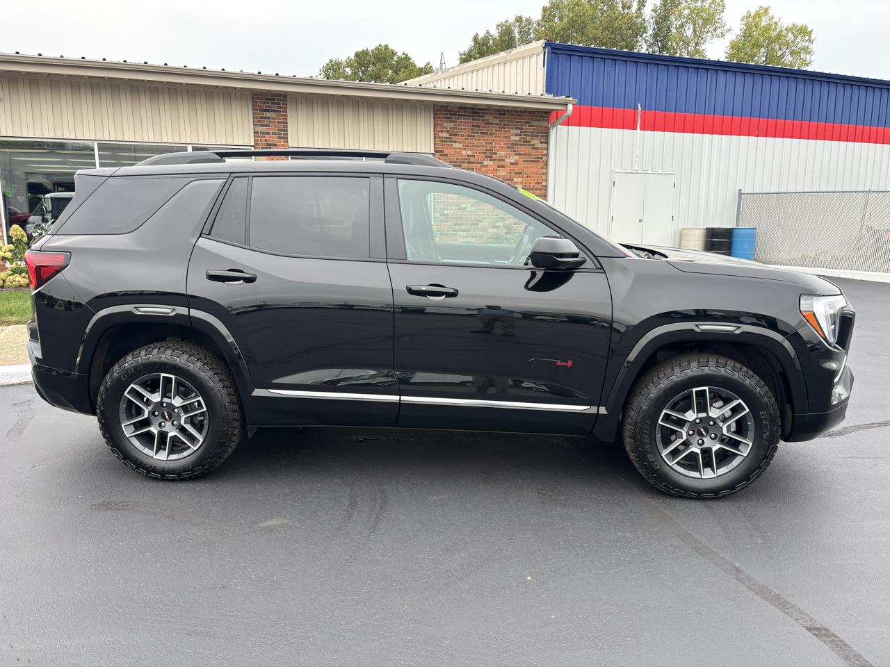 GMC Terrain AWD 4dr AT4 2026