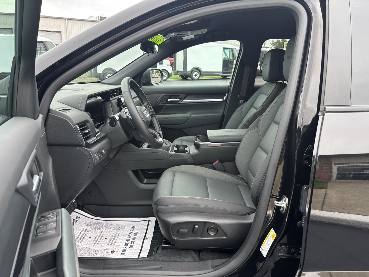 GMC Terrain AWD 4dr AT4 2026