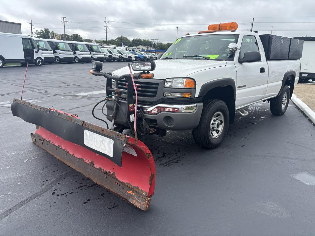 GMC Sierra 3500 Classic 4WD Reg Cab 133" SRW Work Truck 2007
