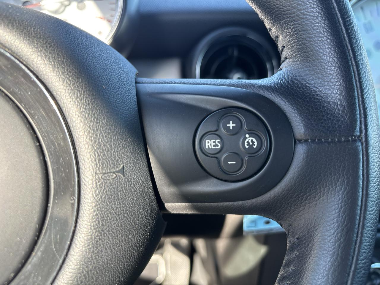 MINI Cooper Convertible 2dr 2013
