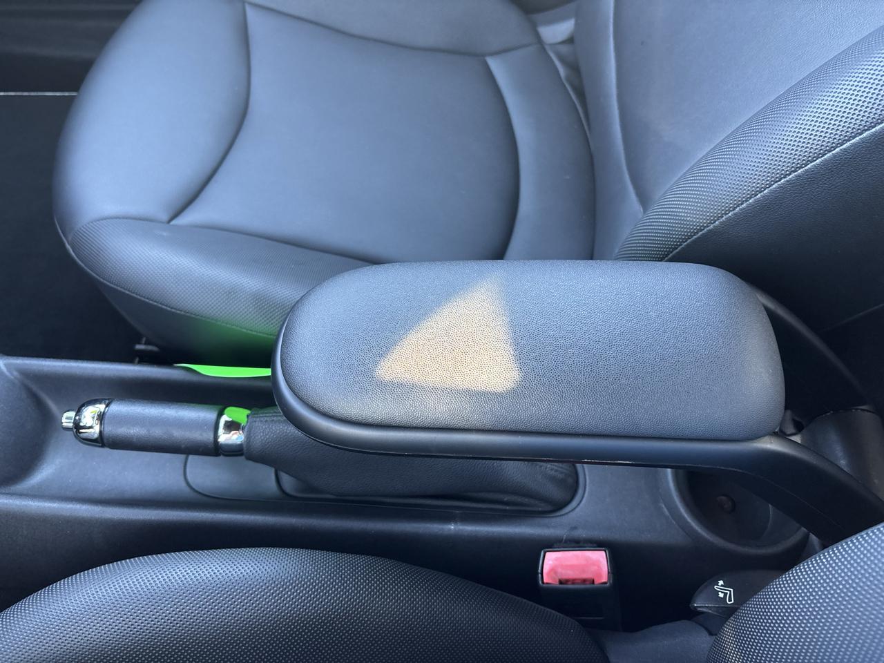 MINI Cooper Convertible 2dr 2013
