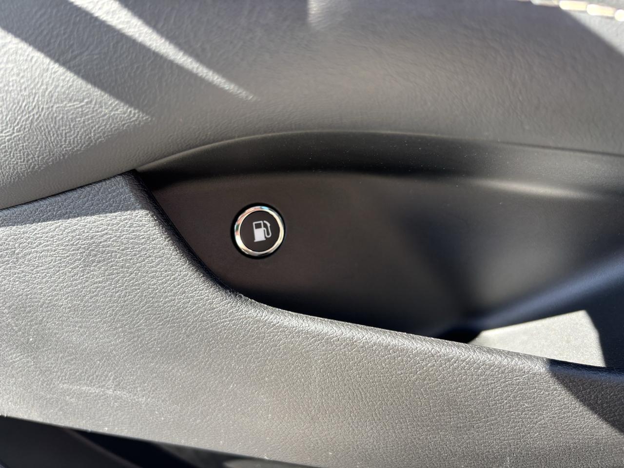 Chrysler Pacifica Hybrid Touring L FWD 2023