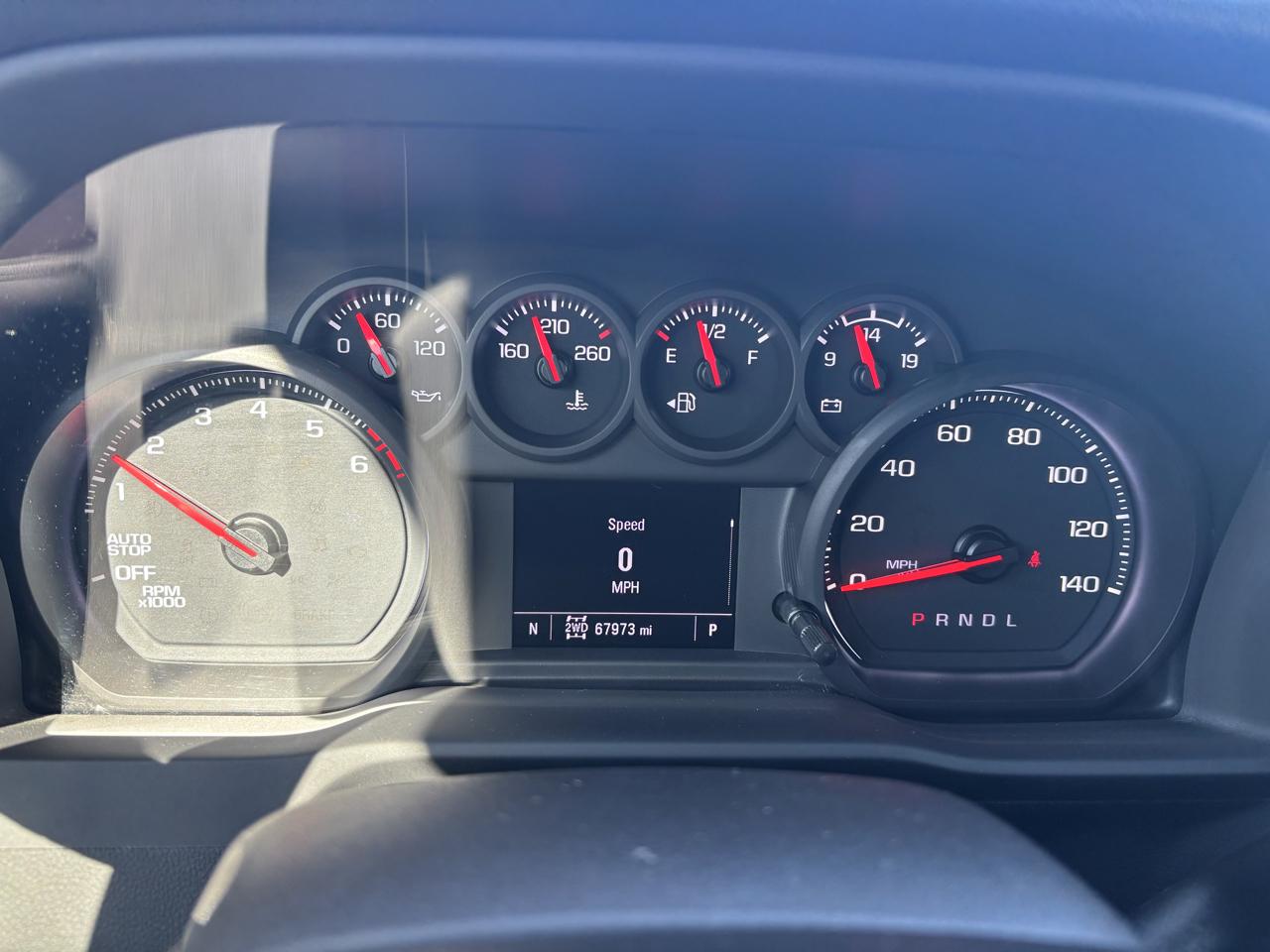 Chevrolet Silverado 1500 4WD Crew Cab 157" Custom 2022