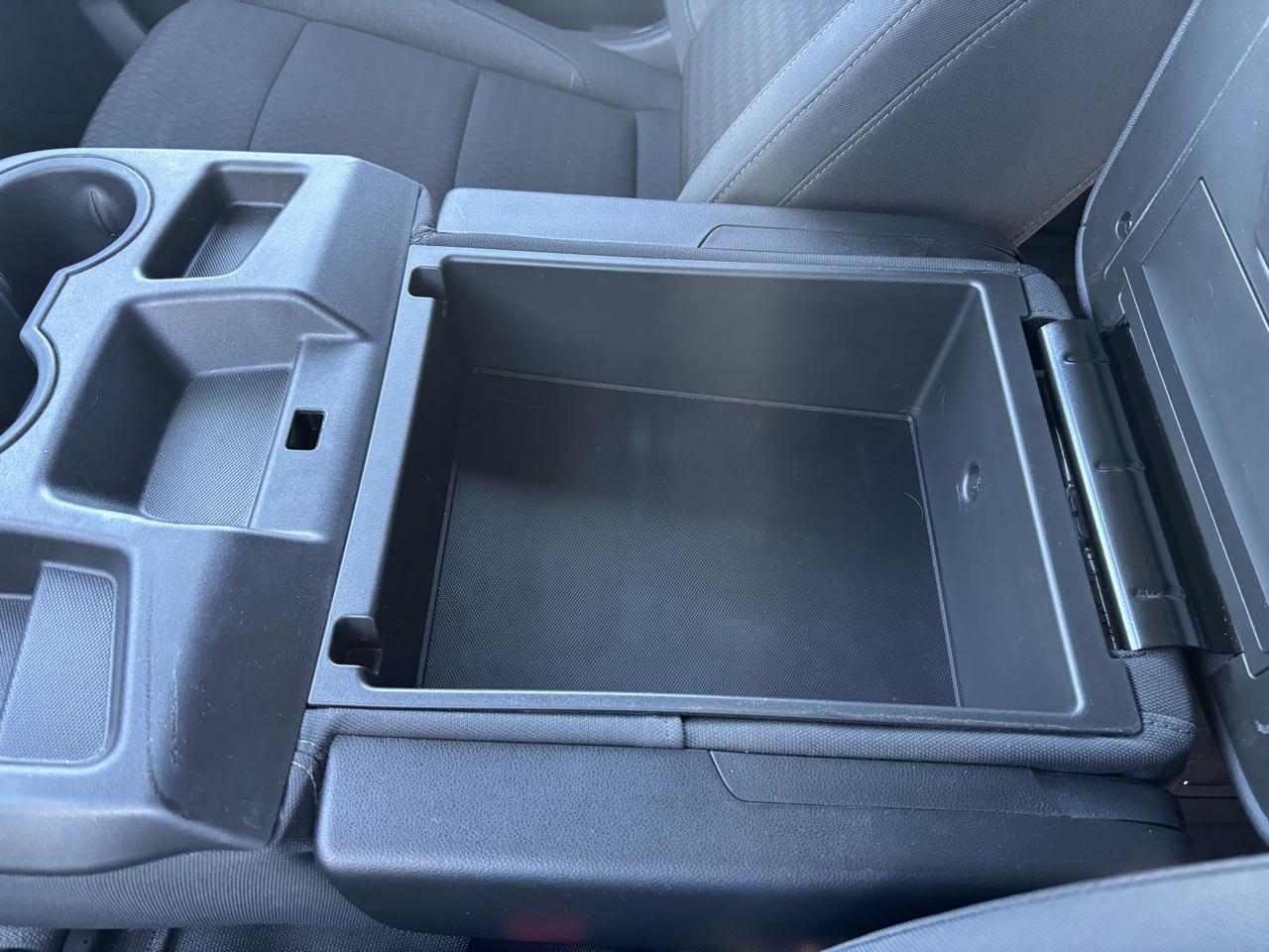 Chevrolet Silverado 1500 4WD Crew Cab 157" Custom 2022
