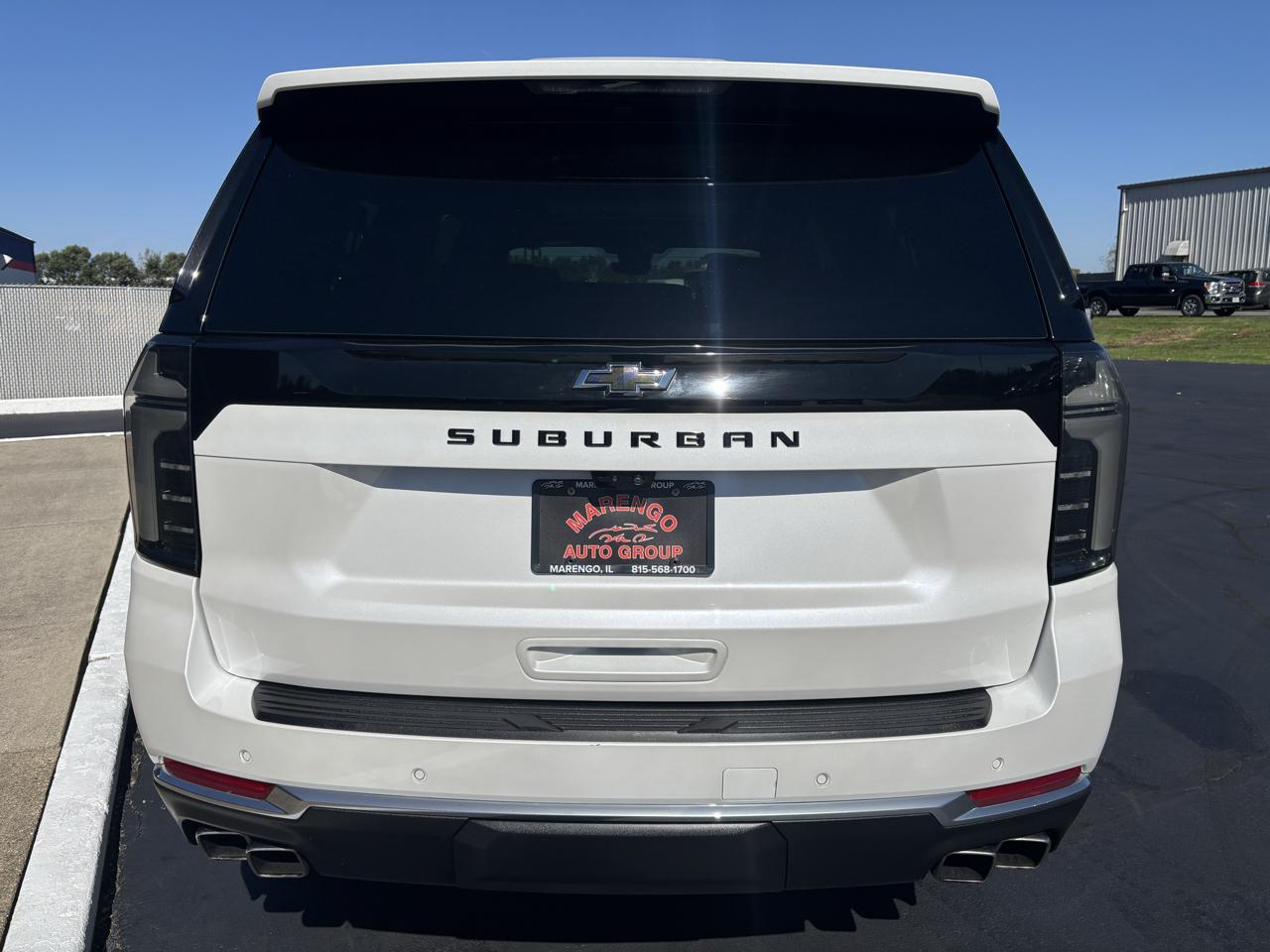 Chevrolet Suburban 4WD 4dr High Country 2025