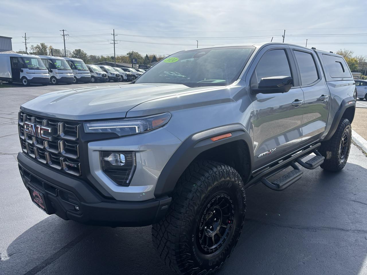 GMC Canyon 4WD Crew Cab AT4X 2024