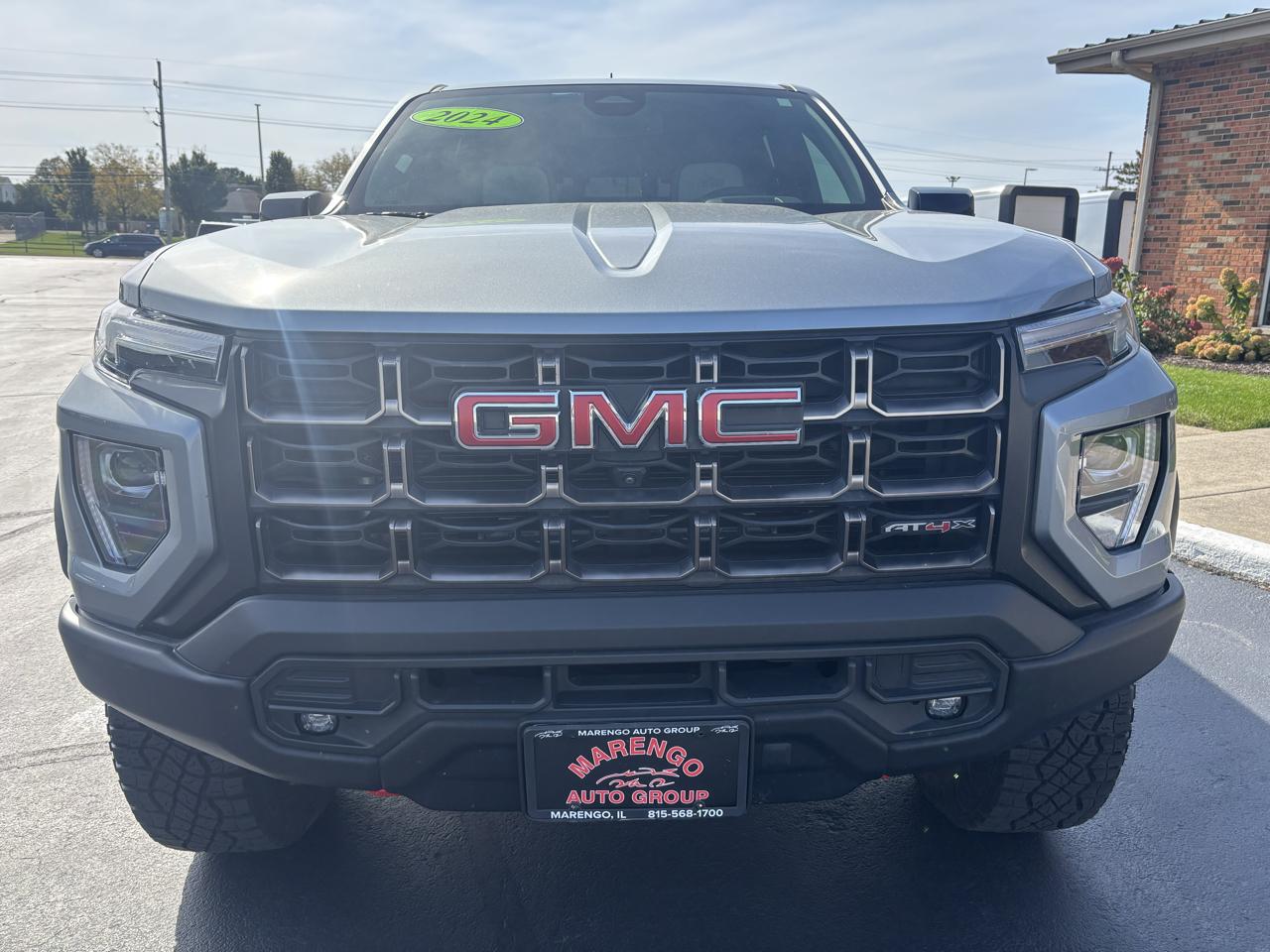 GMC Canyon 4WD Crew Cab AT4X 2024