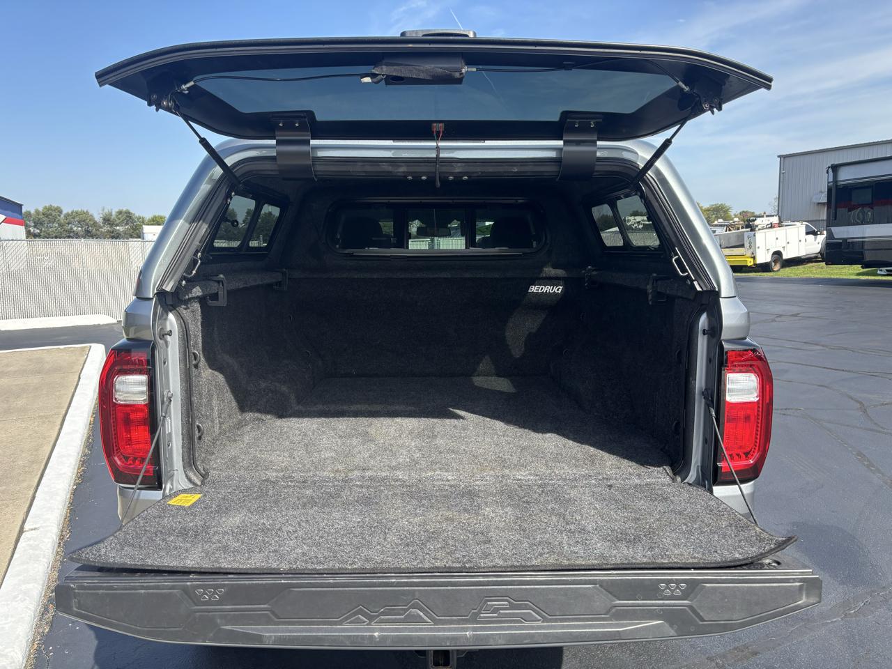 GMC Canyon 4WD Crew Cab AT4X 2024