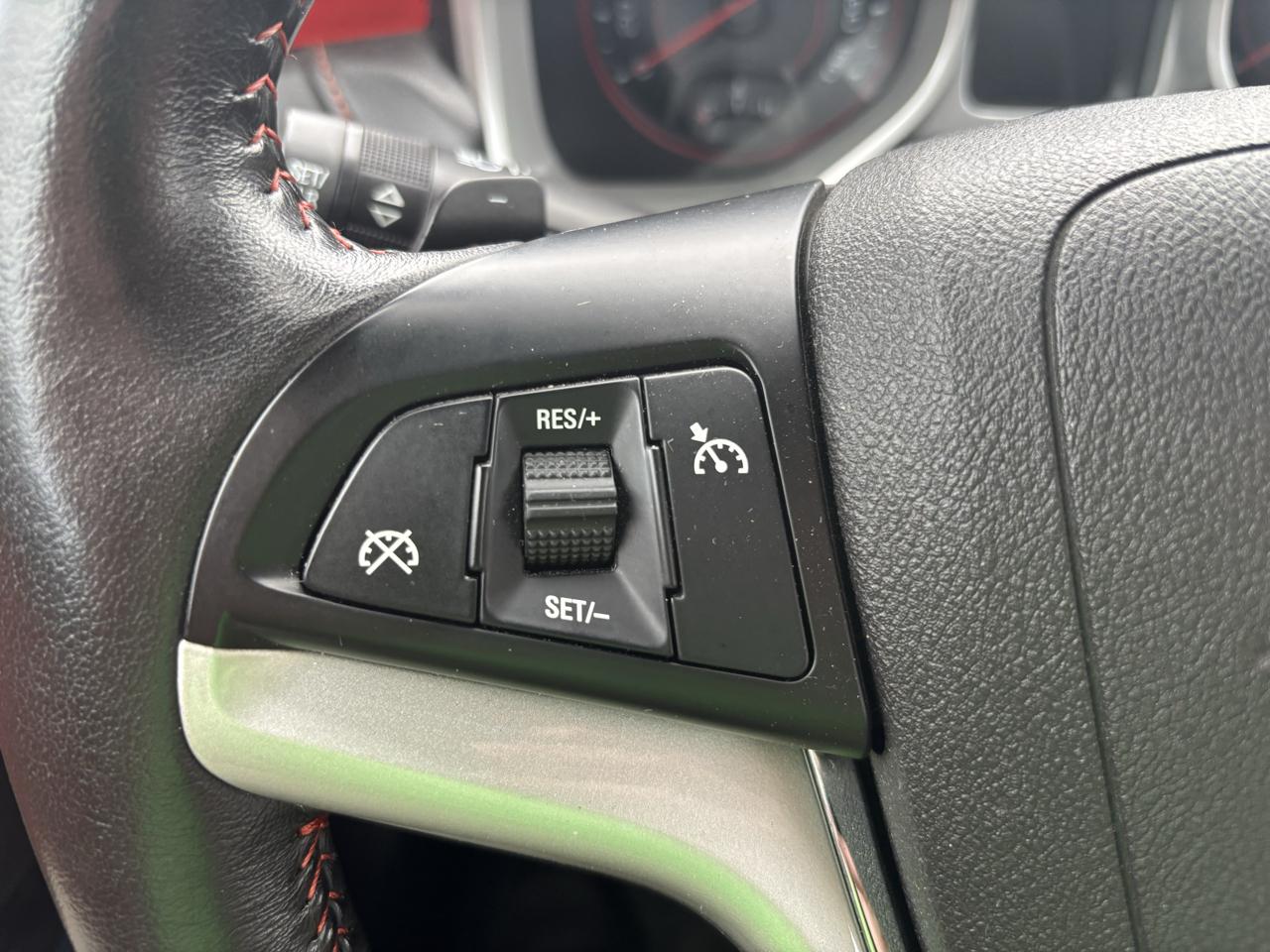 Chevrolet Camaro 2dr Conv 2SS 2012